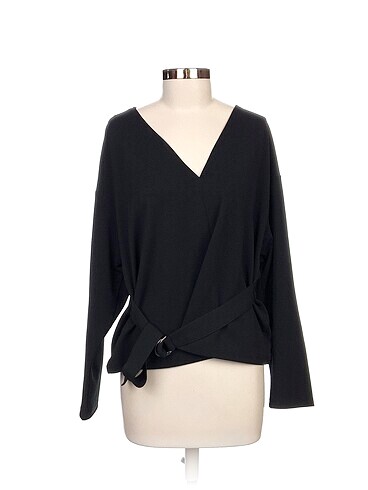 Zara Bluz %70 İndirimli.