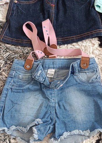 LC Waikiki Kızlar için Koyu Mavi Kemerli Denim Şort