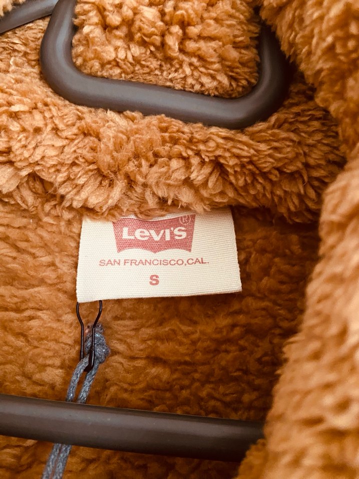 Kahverengi Kürklü Orijinal Levis Kadın Mont - Görsel 4