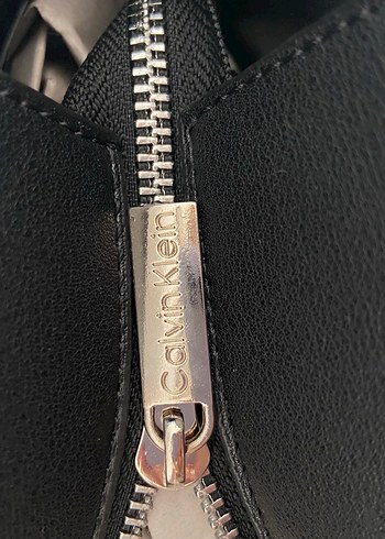 Calvin Klein Jeans Siyah Deri Kadın Çanta - Görsel 5