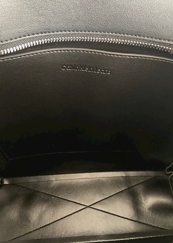 Calvin Klein Jeans Siyah Deri Kadın Çanta - Görsel 6