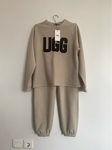 UGG Orijinal Bej Kadın Eşofman Takımı