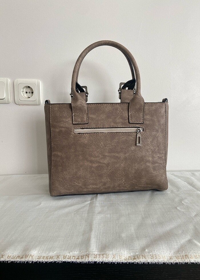 Vizon Guess Büyük Omuz Çantası - Görsel 2