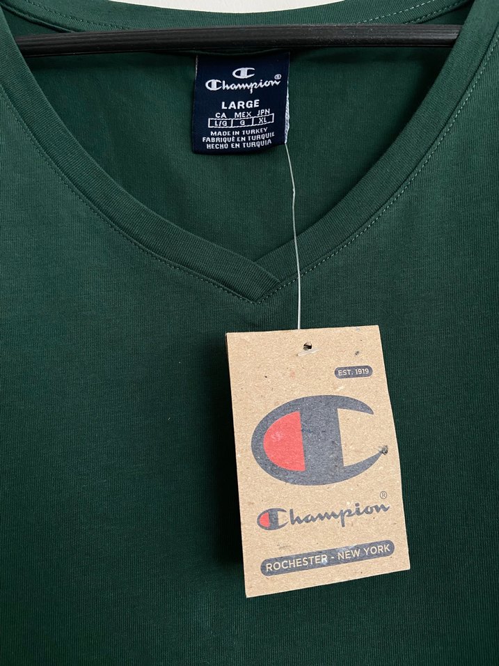 Champion Kadın V Yaka Koyu Yeşil Tişört - Görsel 2