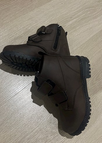 Erkek Çocuk Kahverengi Deri Tokalı Bot - Görsel 6