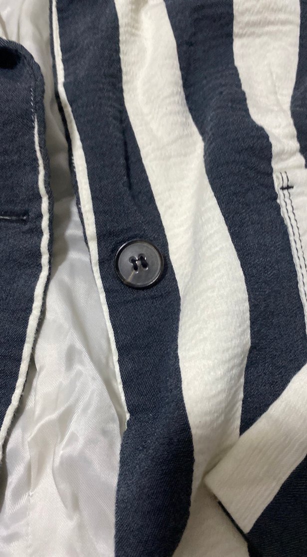 Düğmeli Zebra Desenli Keten Kadın Blazer - Görsel 3