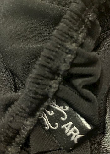 Siyah Kolları Modelli ve Yırtmaçli Abiye Elbise - Görsel 9