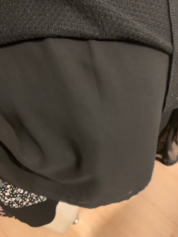 SİYAH ALTI ŞİFONLI BLUZ - Görsel 5