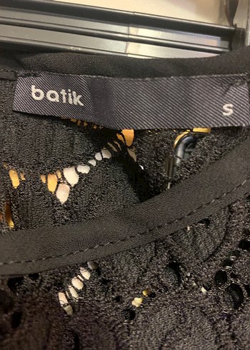 Dantel Detaylı Siyah Midi Elbise - Görsel 5