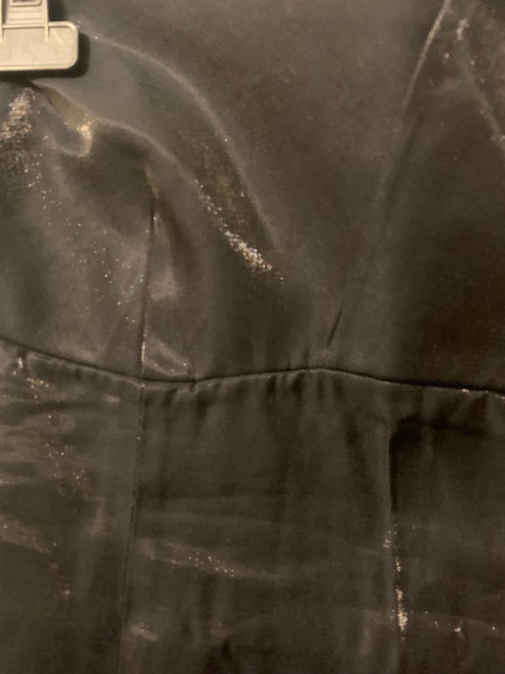 Siyah Kendinden hafif parlak Straplez Midi Gotik Elbise - Görsel 3