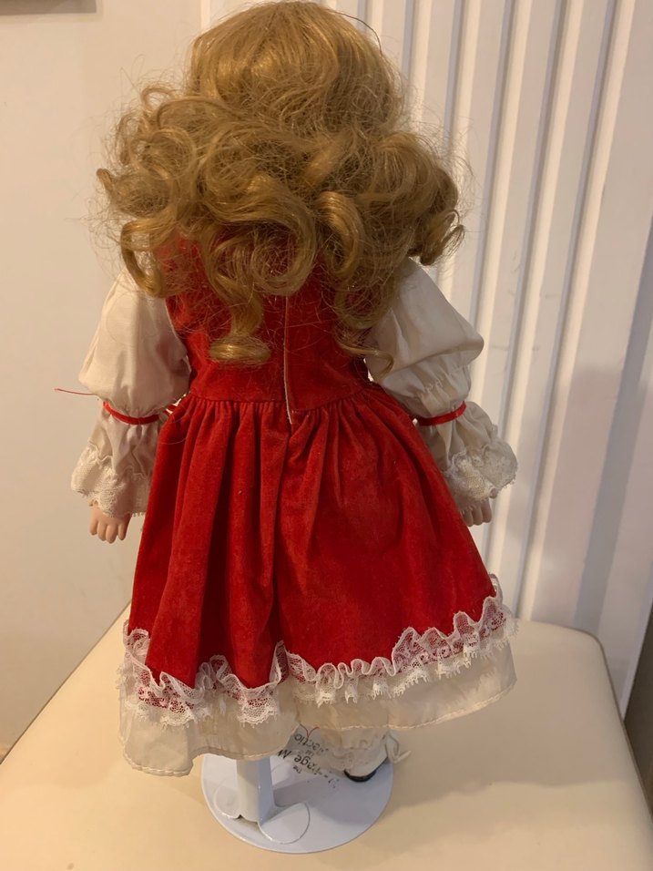 Saman Şapkalı Beyaz Bebek - Görsel 3