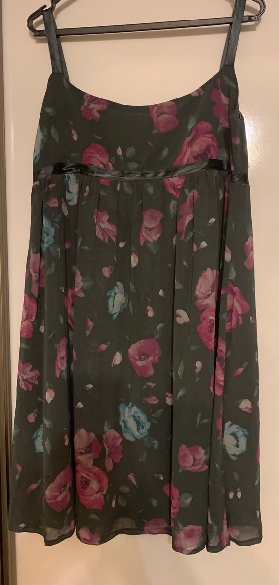 Çiçek Desenli Straplez Elbise - Görsel 2