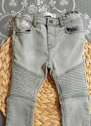 Zara fit jean