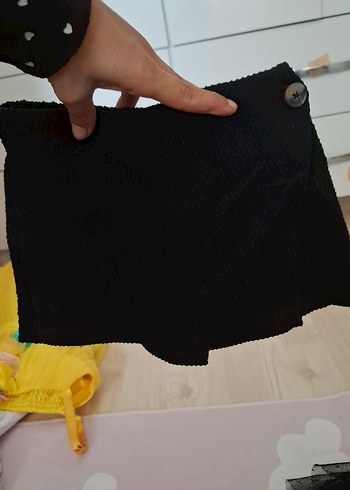 xs Beden siyah Renk 3 4 yaş Düğmeli Siyah Mini Etek