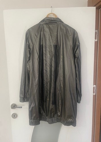 Gri Midi Boy Rahat Kesim Fermuarlı Kadın Yağmurluk - Görsel 3