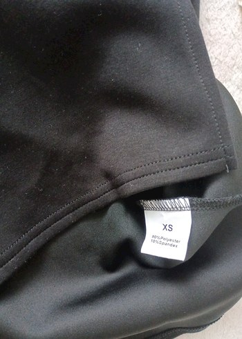 Zara Siyah sırt dekolteli mini elbise