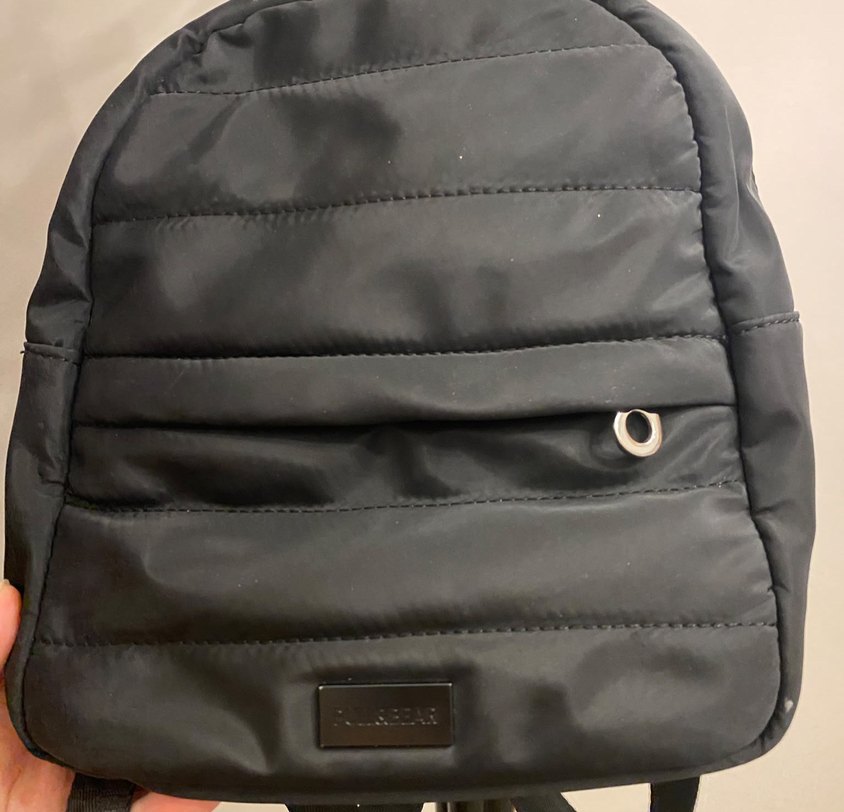 Siyah Kapitone Mini Sırt Çantası — görsel 2/4