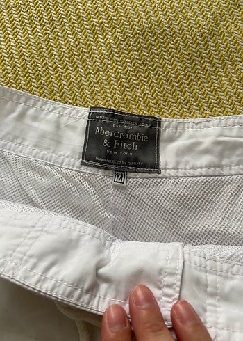 Erkek Beyaz Bağcıklı Mini Mayo Şort - Görsel 2