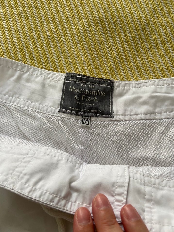 Erkek Beyaz Bağcıklı Mini Mayo Şort - Görsel 2