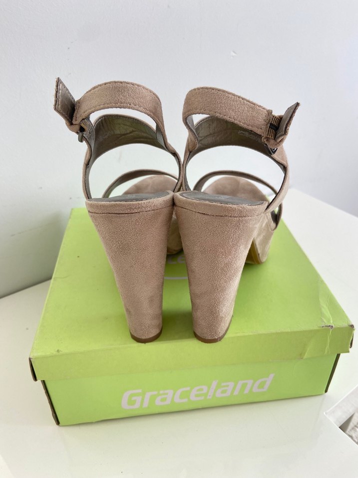 Bej Süet Platform Topuklu Kadın Ayakkabı - Görsel 4