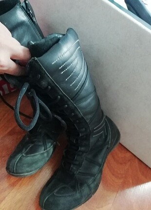 Spor çizme.