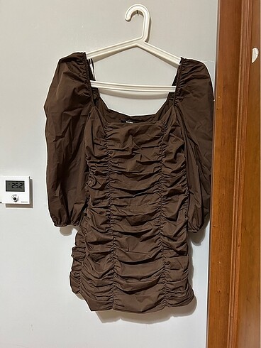 Bershka elbise