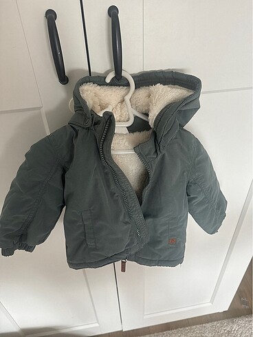 H&M mont 9 ay