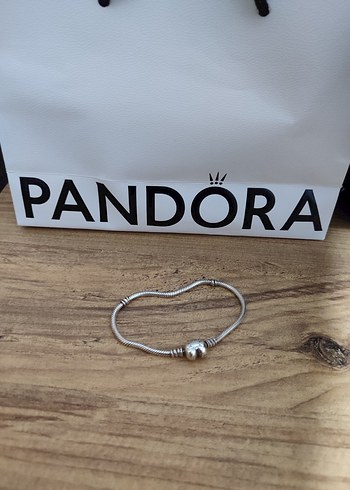 Pandora orijinal Bileklik