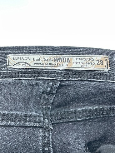 28 Beden çeşitli Renk PreLoved Jean / Kot %70 İndirimli.