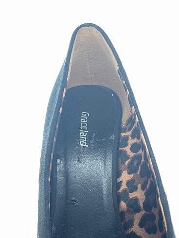 37 Beden siyah Renk Deichmann Stiletto %70 İndirimli.