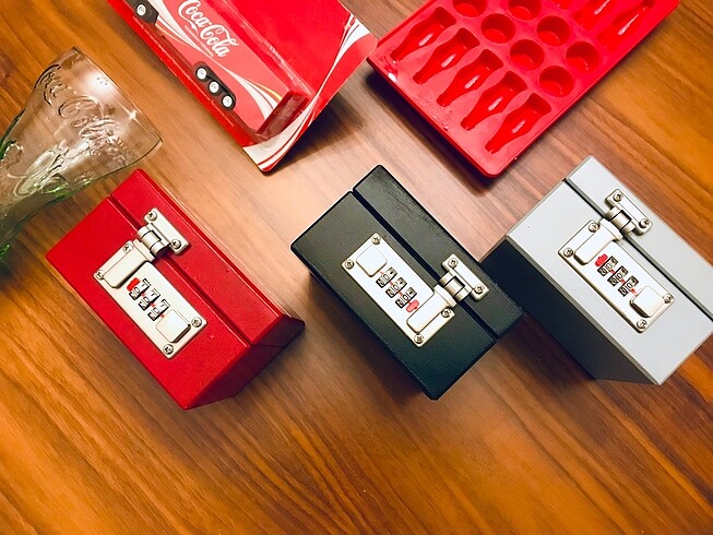 Diğer Coca Cola şifreli mini kasa ve buzluk