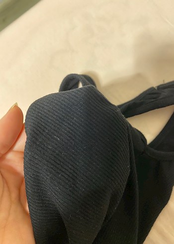 Diğer Siyah Kolsuz Crop Top