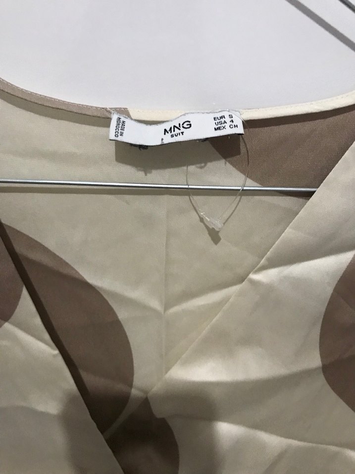 Krem V Yaka Kısa Kollu Kadın Elbise - Görsel 2