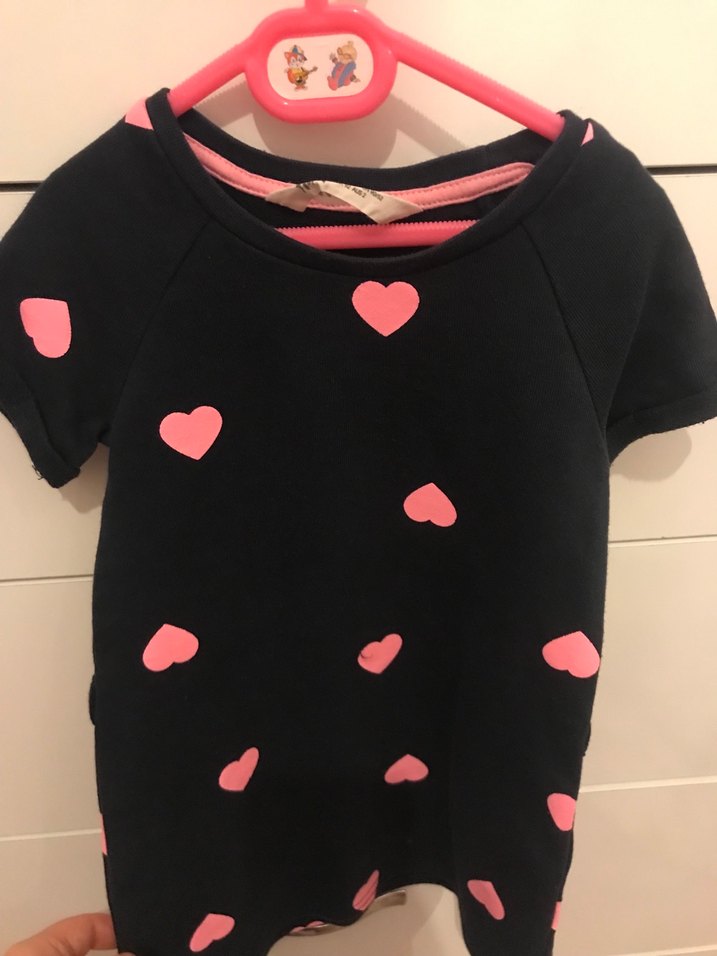 Kız Çocuk Pembe Kalp Desenli Kısa Kollu Elbise - Görsel 3