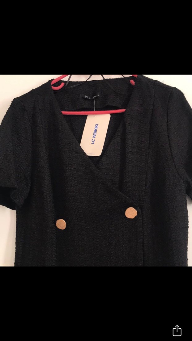 Düğmeli Siyah Kısa Kollu Ofis Elbisesi - Görsel 4