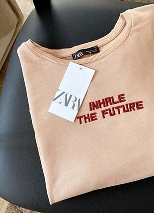 Zara sweat