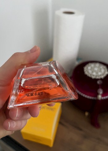 Lancome Poeme Kadın Parfümü - Görsel 3