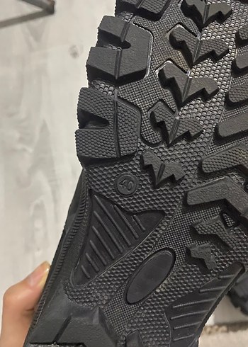 Siyah Erkek spor bot - Görsel 2