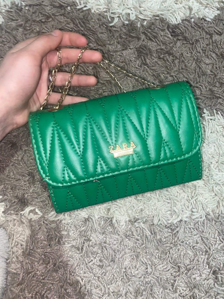 Zincirli Yeşil çanta - Görsel 2