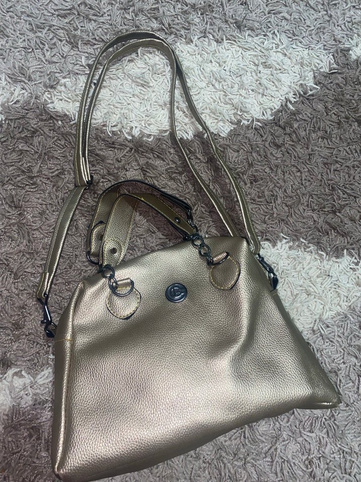 Zincir Detaylı parlak altın rengi çanta - Görsel 2