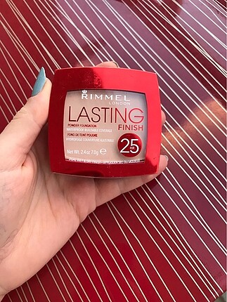 Rimmel pudra