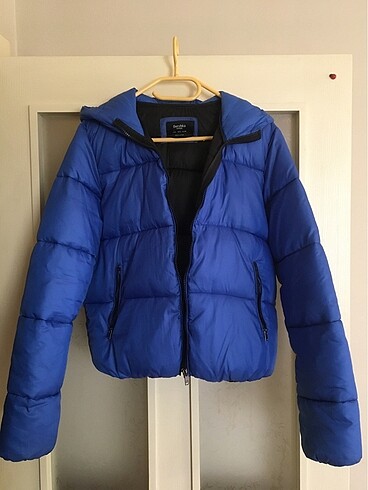 Bershka Şişme Mont
