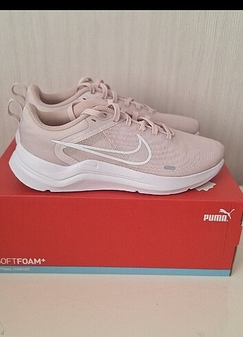 Nike spor ayakkabı 