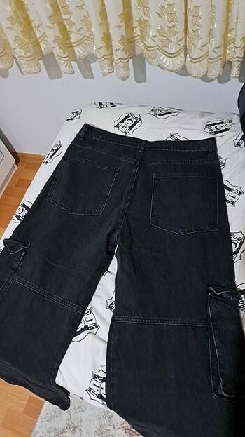 siyah kargo pantolon - Görsel 4