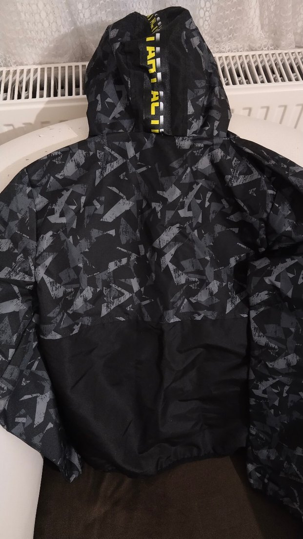 Erkek Çocuk Kapüşonlu Yağmurluk ceket - Görsel 3