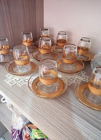 Yaldızlı çay bardağı takımı