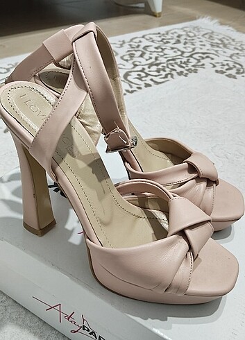 Gelinlik ayakakbısı - Görsel 3