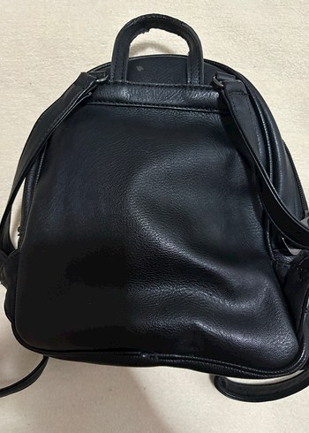 Guess sırt çantası - Görsel 5