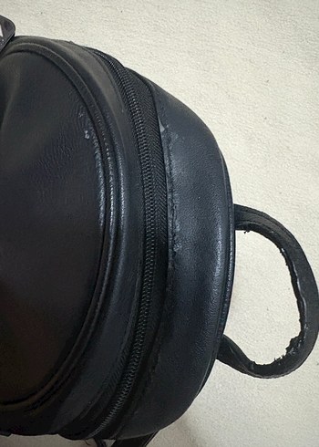 Guess sırt çantası - Görsel 9