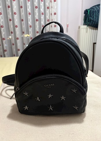 Guess sırt çantası - Görsel 3